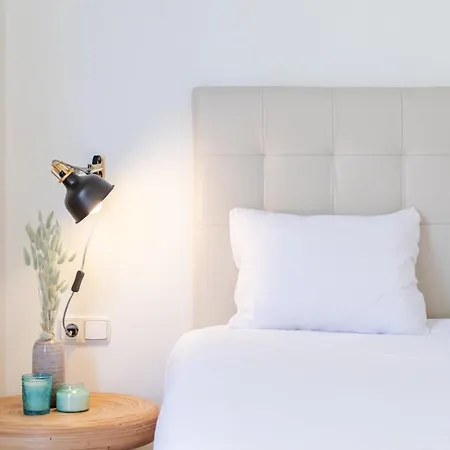 Stylish 2bd In The Centre 10 Minutes Away From The Appartement