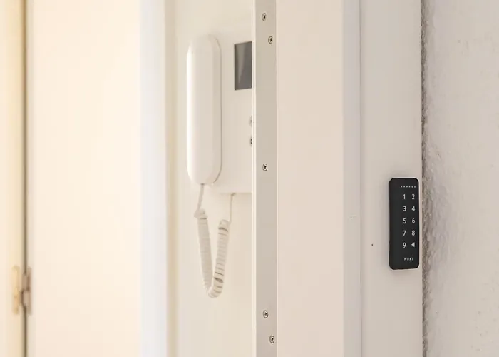 Stylish 2bd In The Centre 10 Minutes Away From The Apartamento