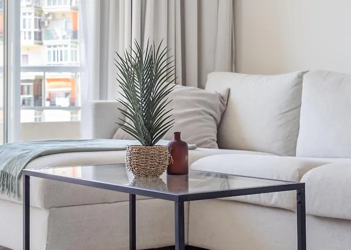 Stylish 2bd In The Centre 10 Minutes Away From The * Torremolinos