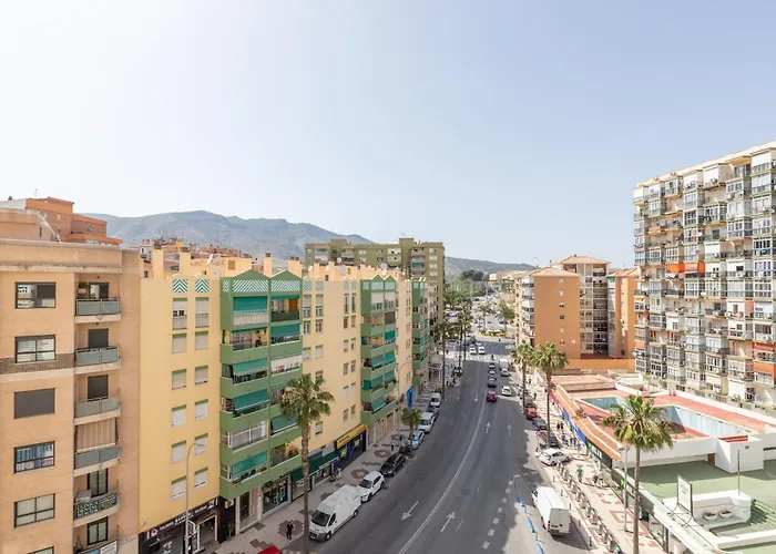 Stylish 2bd In The Centre 10 Minutes Away From The *